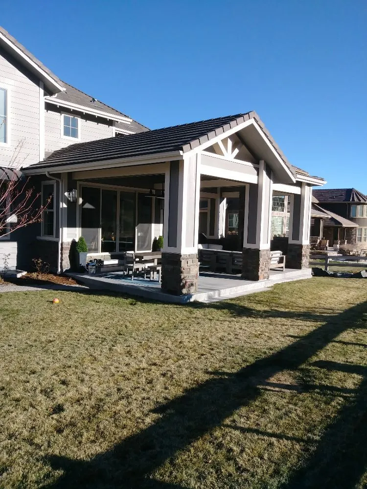 Dodd Construction team working on a high-quality home renovation project